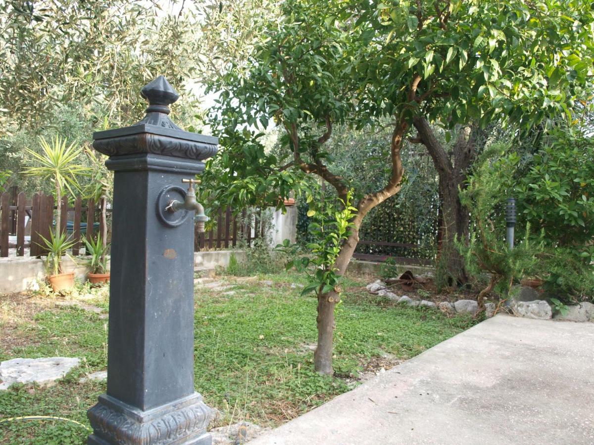 Villa Fralu Mattinata Exteriér fotografie